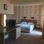 Hotel Lira Sunny Beach