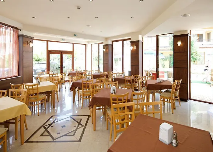 Lira 3* 阳光海滩